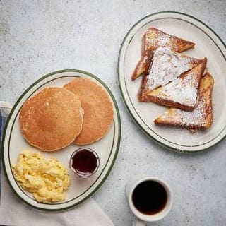 French Toast & 2 Eggs - O