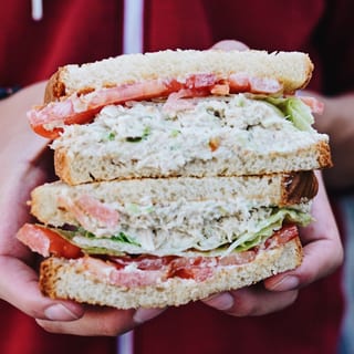 Tuna Sandwich - O